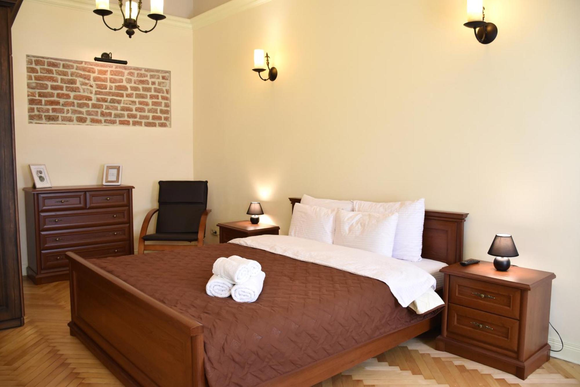 Renewed Central Apartment Lwów Zewnętrze zdjęcie